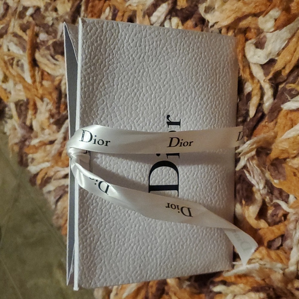 Dior Cannage Zip-around Wallet with Charms - Picture 16 of 16